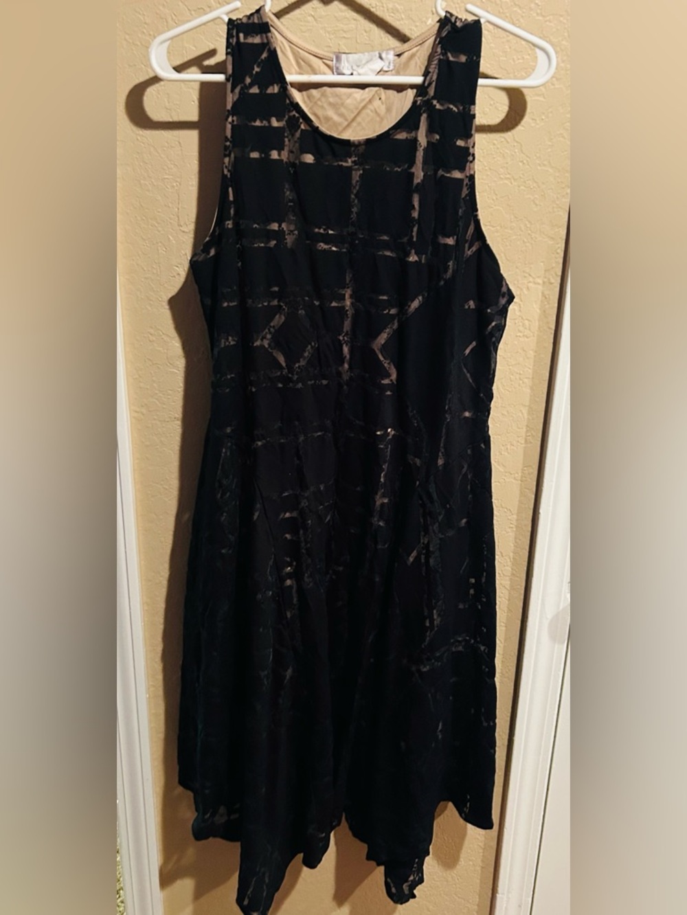 Kelly Renee Black Sheer Overlay Dress Sleeveless A-Line Midi Neutral Lined